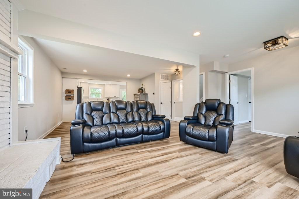 4128 Eder Road Dundalk, MD 21222 - Photo 5 of 28 Gallery Image 5