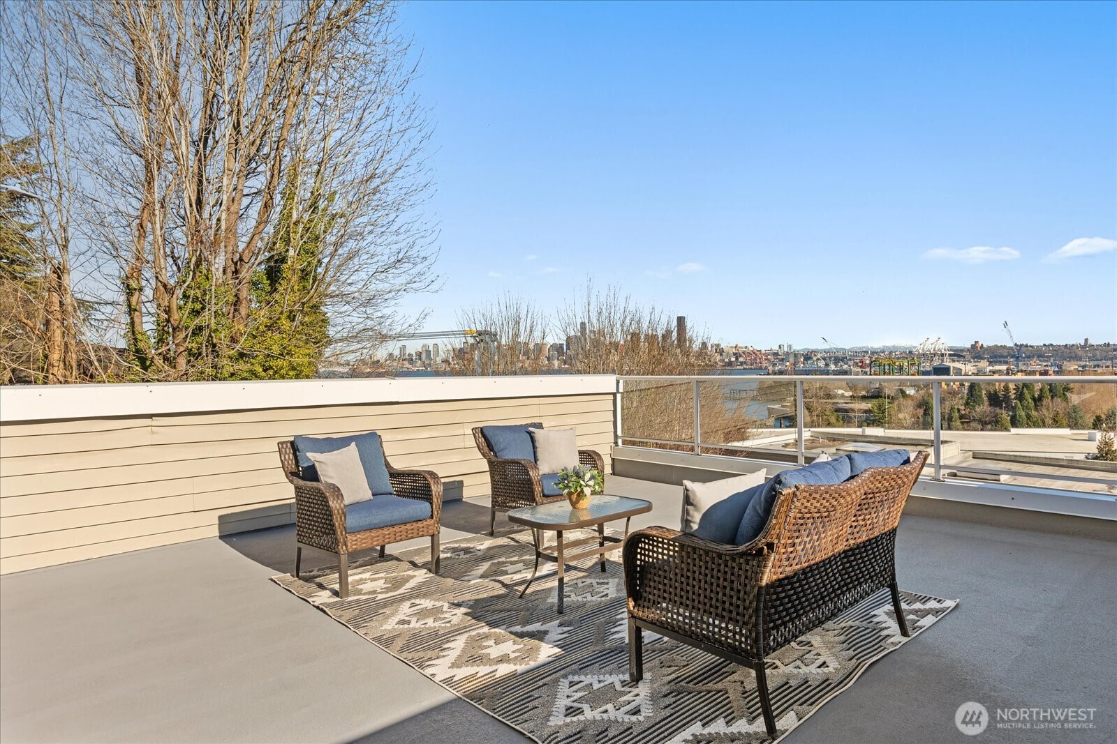2325 Harbor Avenue Southwest, Unit B1 Seattle, WA 98126 - Photo 3 of 37