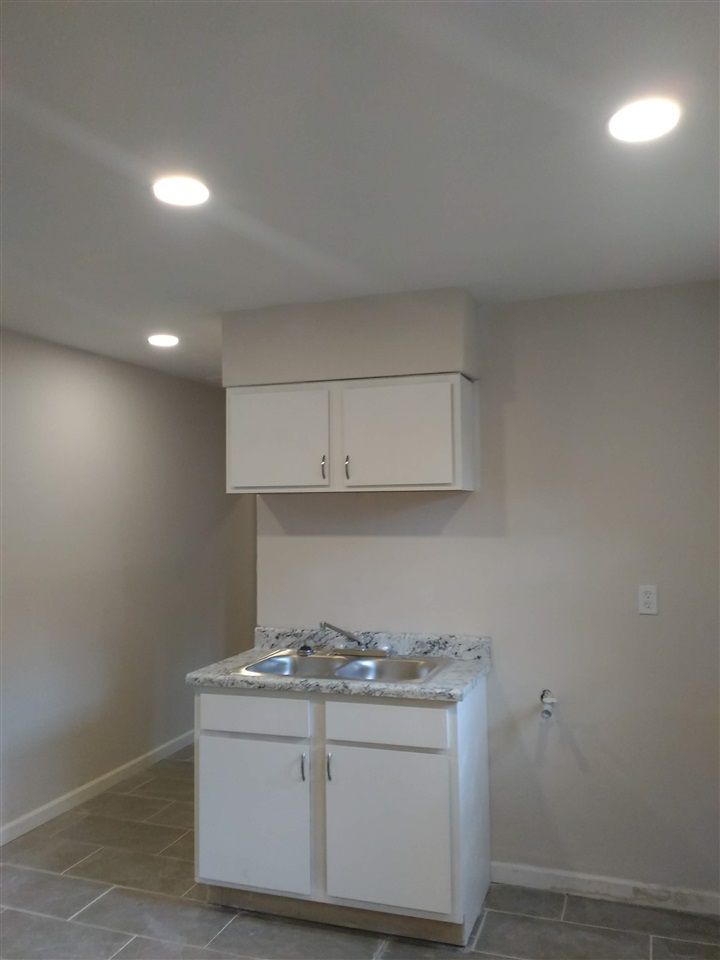 1455 Eloise Road Memphis, TN 38106 - Photo 11 of 16