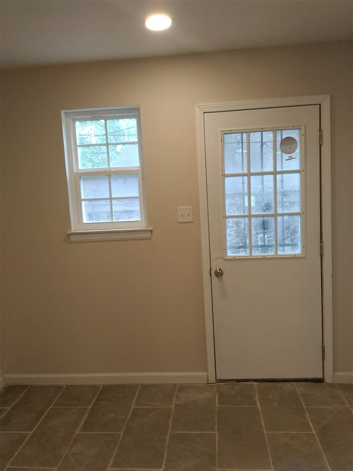1455 Eloise Road Memphis, TN 38106 - Photo 12 of 16