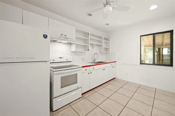 $500,000 | 2410 Jackson Street, Hollywood, FL 33020