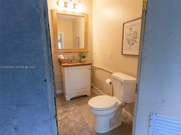 $500,000 | 2410 Jackson Street, Hollywood, FL 33020
