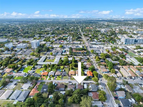 $500,000 | 2410 Jackson Street, Hollywood, FL 33020