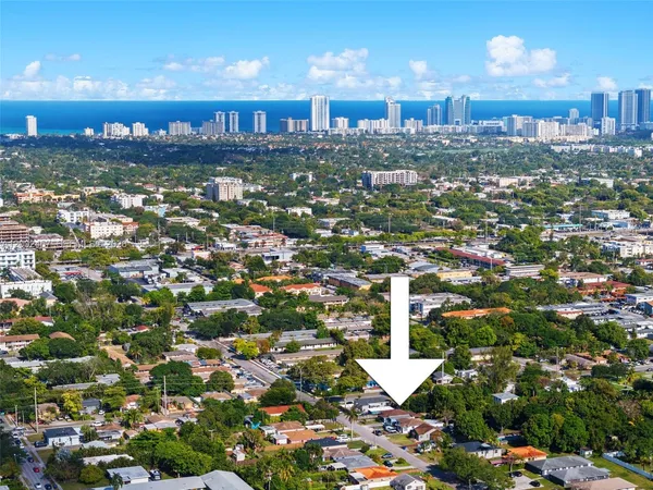 $500,000 | 2410 Jackson Street, Hollywood, FL 33020