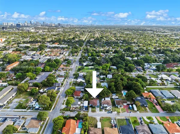 $500,000 | 2410 Jackson Street, Hollywood, FL 33020