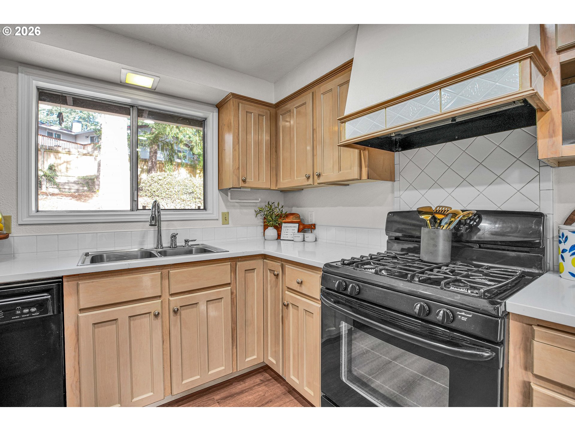 15005 Southwest 150th Court Beaverton, OR 97007 - Photo 6 of 27