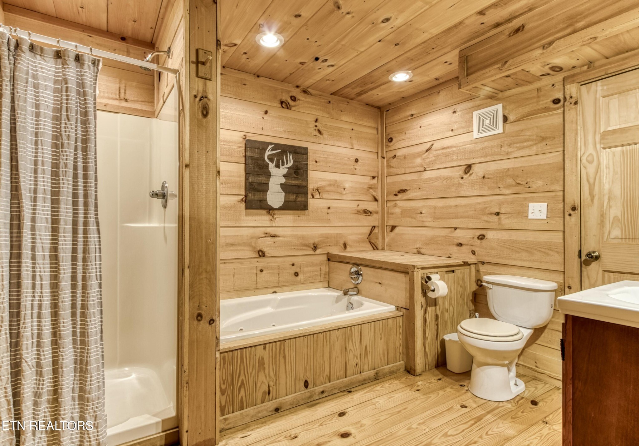 2505 Wildcat Ridge Road Sevierville, TN 37862 - Photo 44 of 48 Gallery Image 44