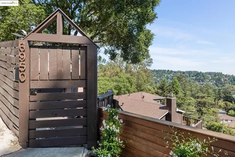 $599,000 | 6950 Chambers Drive, Oakland, CA 94611