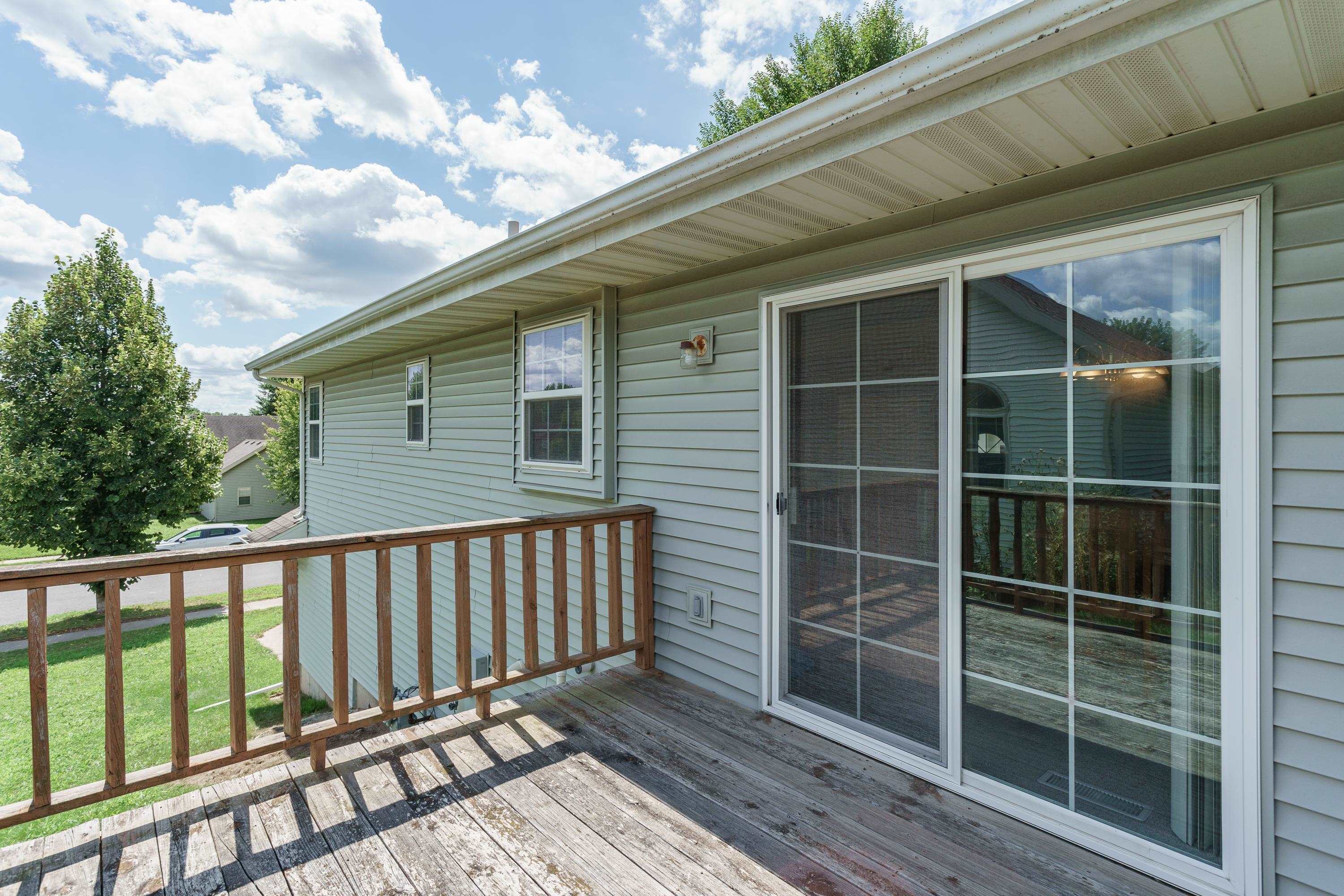 6901 Fieldwood Road Madison, WI 53718 - Photo 9 of 28 Gallery Image 9