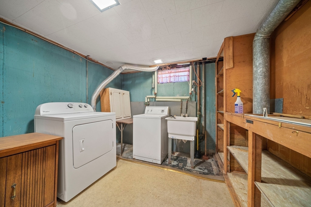 356 Shaw Street Braintree, MA 02184 - Photo 25 of 37