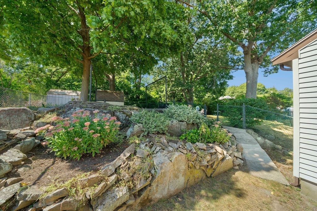 356 Shaw Street Braintree, MA 02184 - Photo 27 of 37