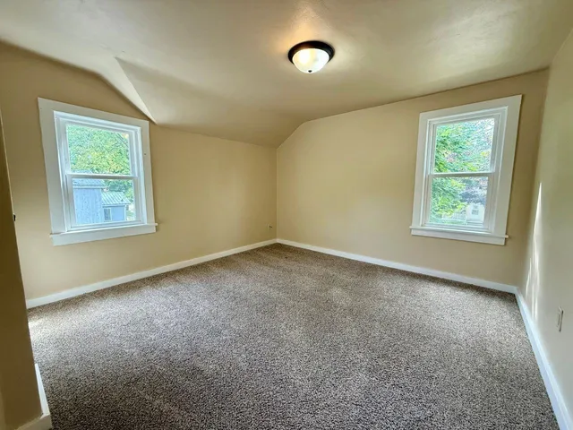 $165,000 | 59 East 14th Street, Clintonville, WI 54929