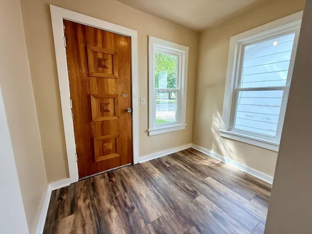 $165,000 | 59 East 14th Street, Clintonville, WI 54929