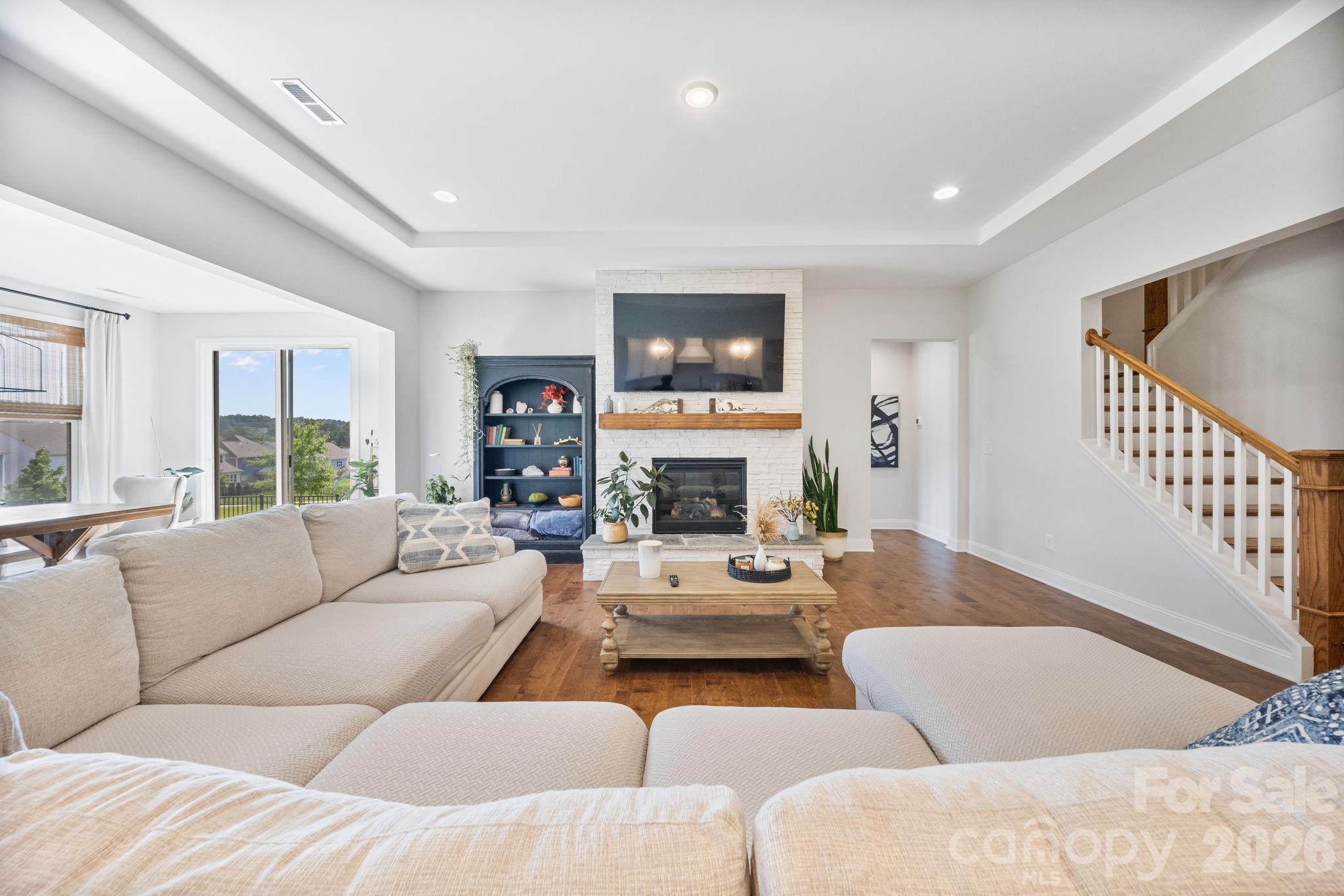 16139 Tulloch Road Charlotte, NC 28278 - Photo 4 of 41 Gallery Image 4