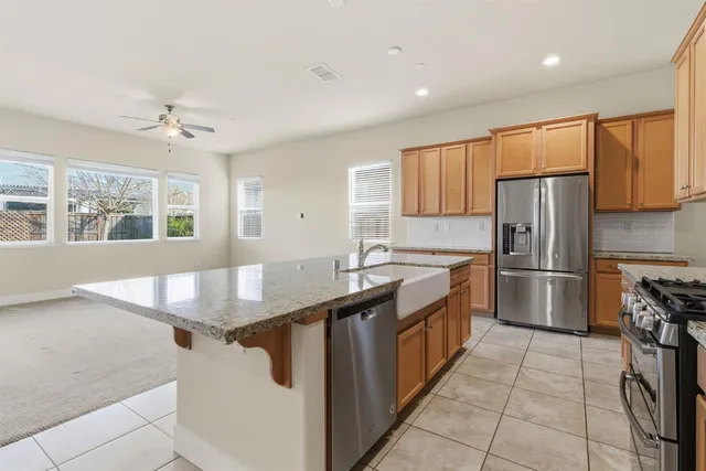 $2,800 | 1923 Amesbury Ct., Lathrop, CA 95330