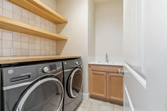 $2,800 | 1923 Amesbury Ct., Lathrop, CA 95330