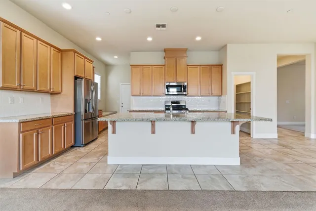 $2,800 | 1923 Amesbury Ct., Lathrop, CA 95330