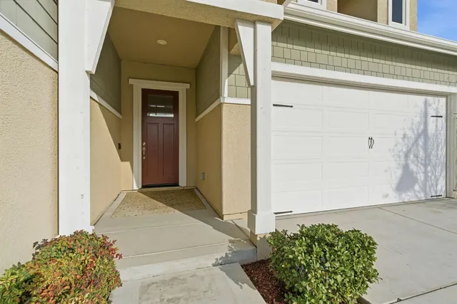 $2,800 | 1923 Amesbury Ct., Lathrop, CA 95330