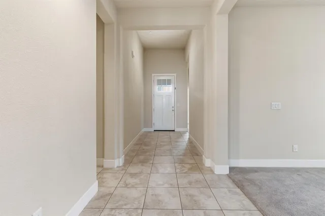 $2,800 | 1923 Amesbury Ct., Lathrop, CA 95330