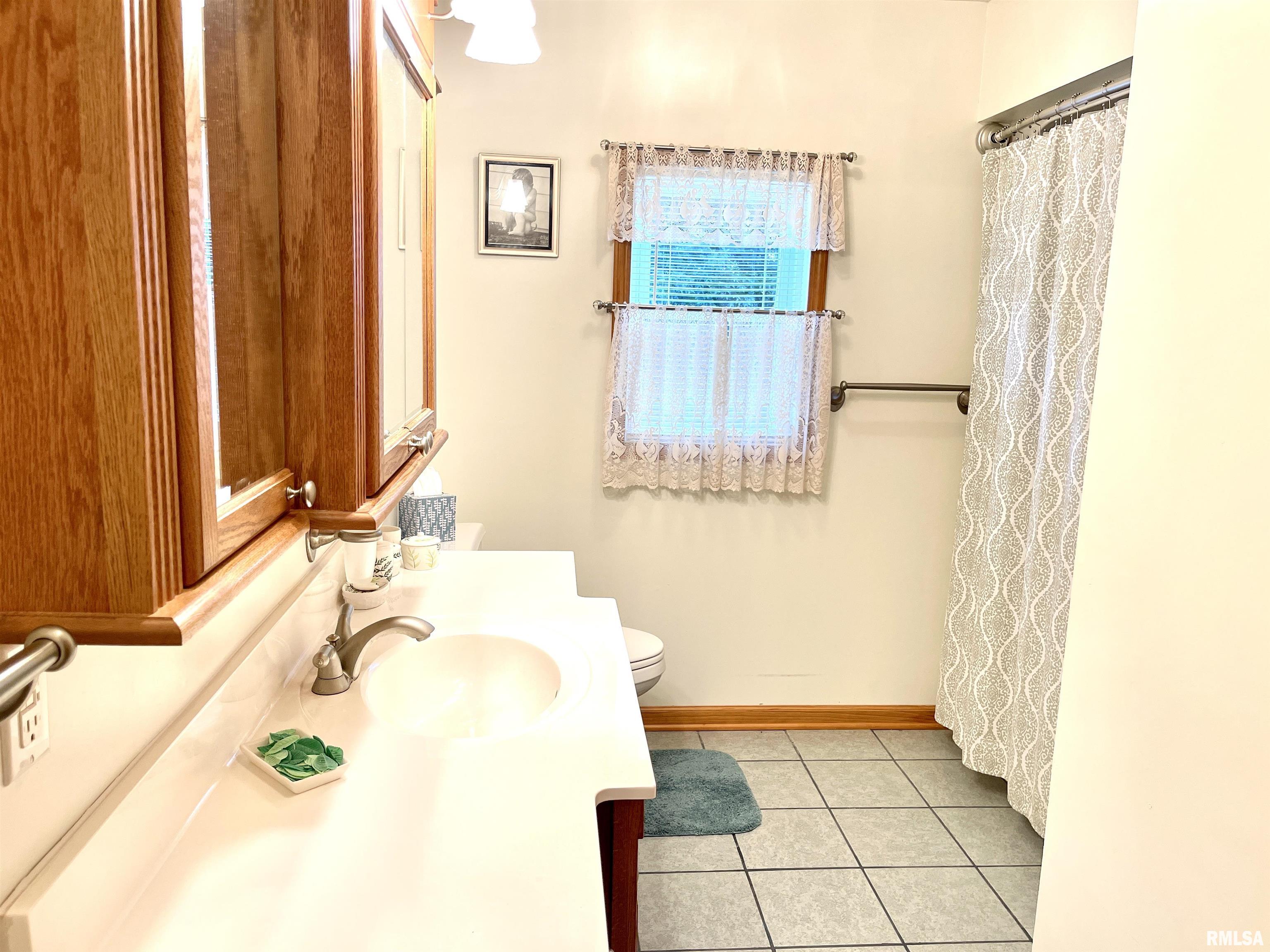 426 Trust Road Centralia, IL 62801 - Photo 32 of 75 Gallery Image 32