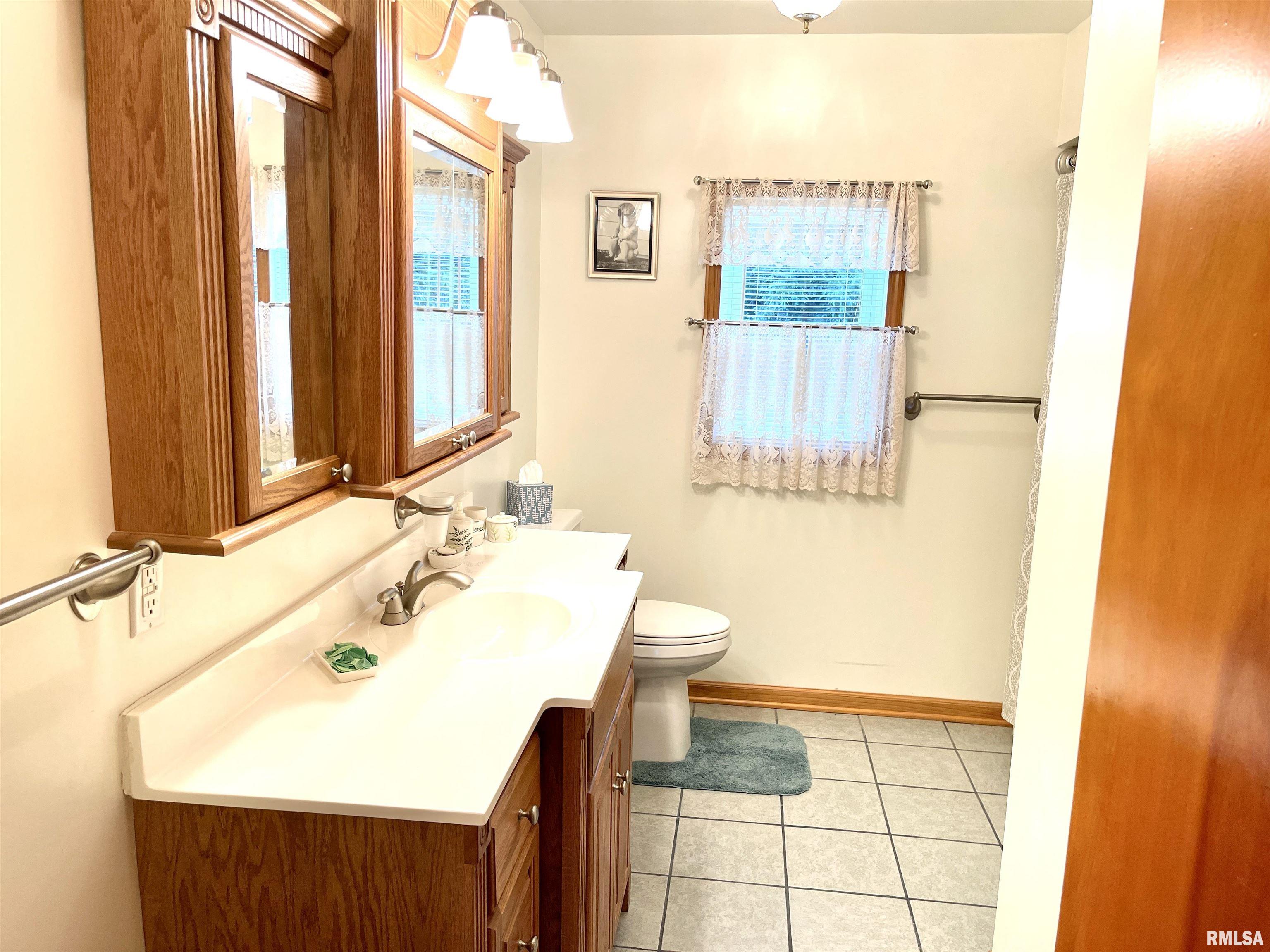 426 Trust Road Centralia, IL 62801 - Photo 33 of 75 Gallery Image 33