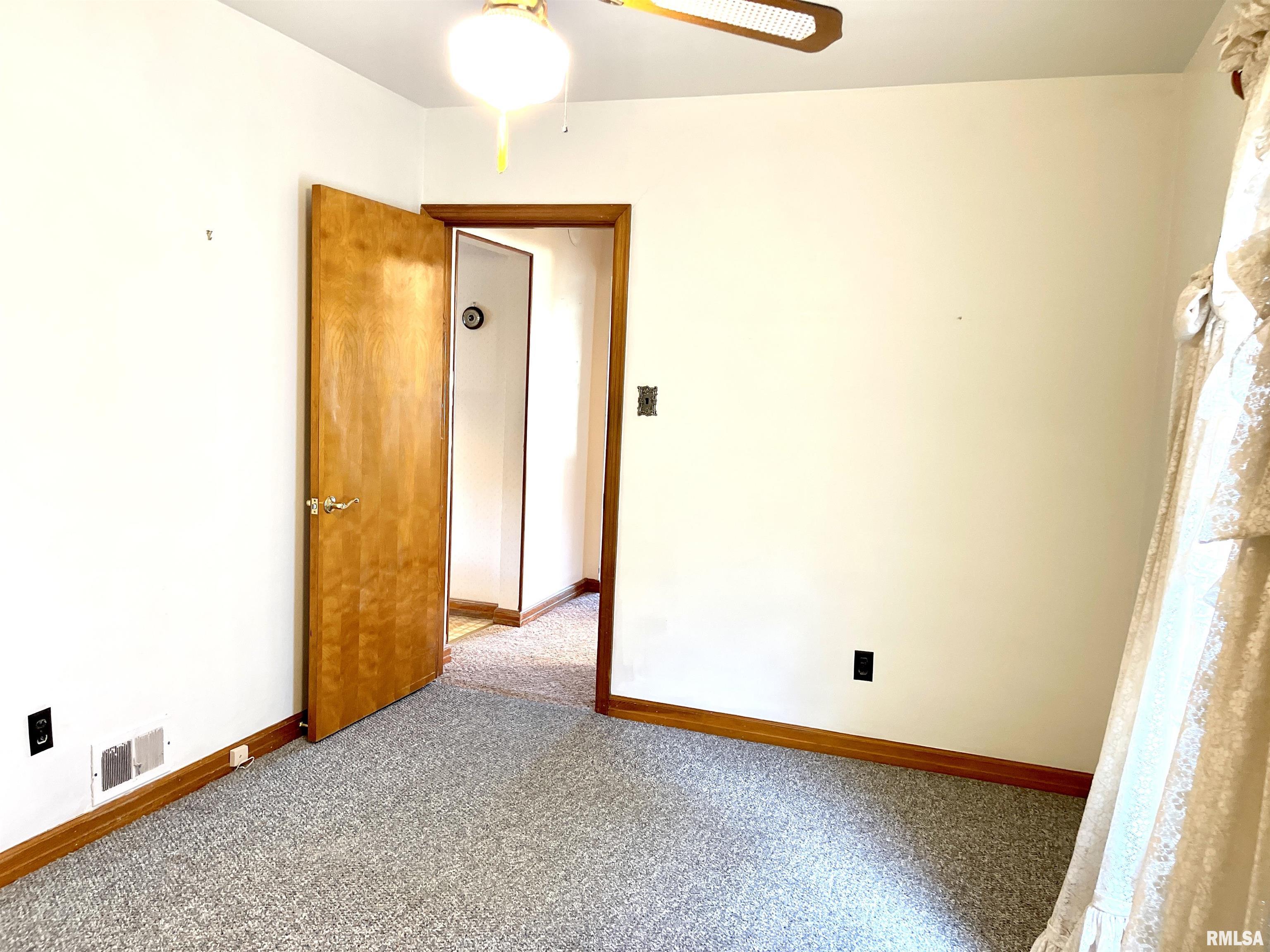 426 Trust Road Centralia, IL 62801 - Photo 36 of 75 Gallery Image 36