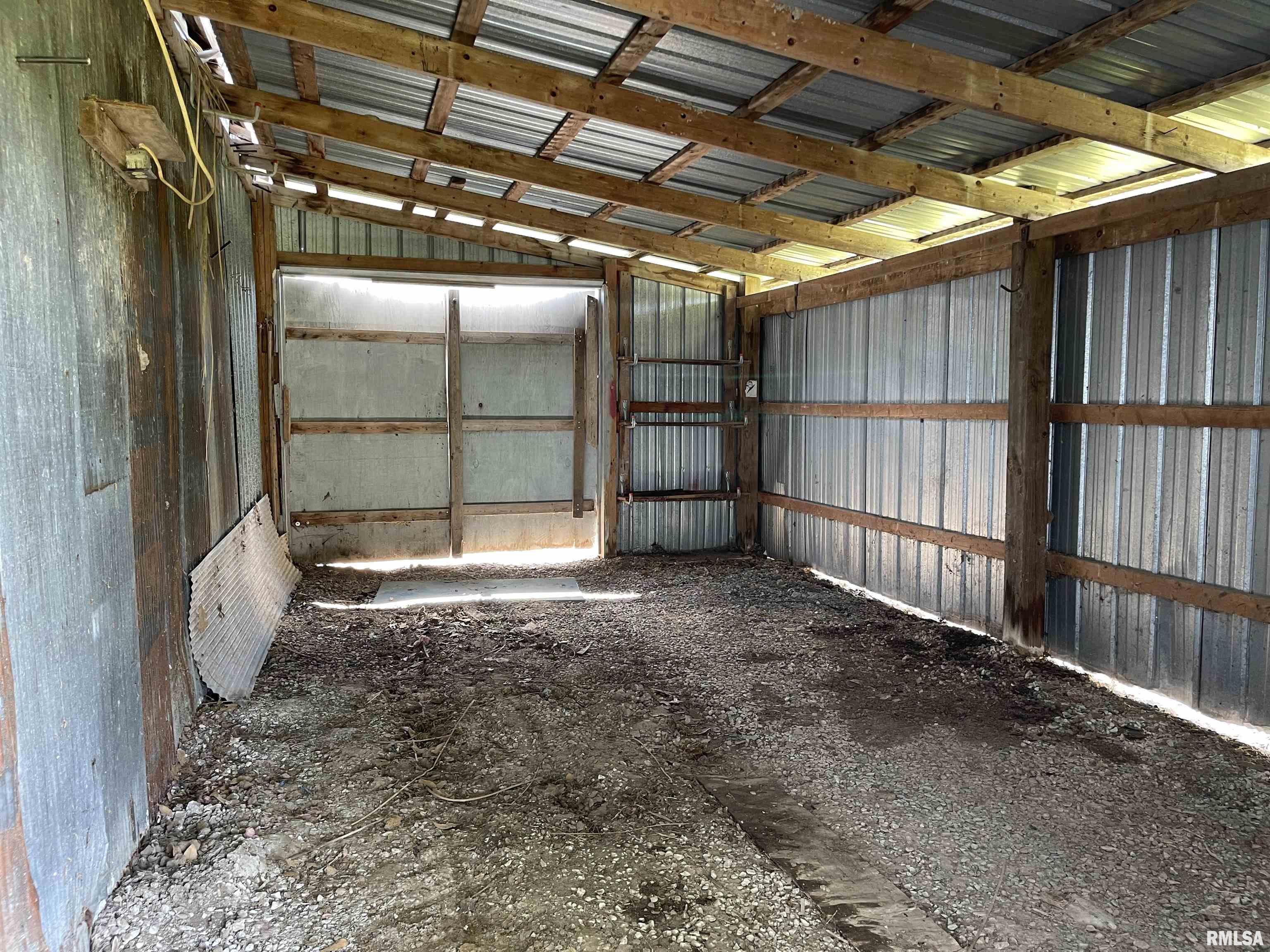 426 Trust Road Centralia, IL 62801 - Photo 73 of 75 Gallery Image 73