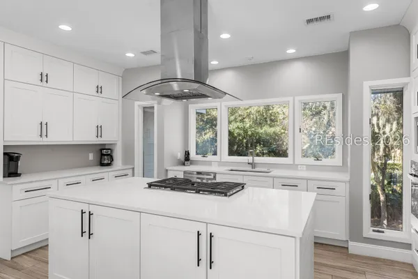 $4,400,000 | 5 Brigantine, Hilton Head Island, SC 29928