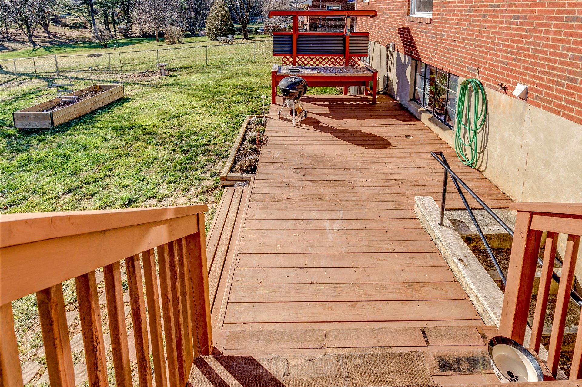 5234 Grandin Rd Extension Roanoke, VA 24018 - Photo 19 of 41 19-011320210088
