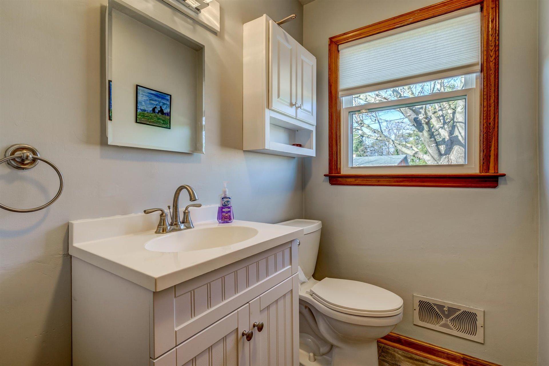 5234 Grandin Rd Extension Roanoke, VA 24018 - Photo 22 of 41 22-011320210091