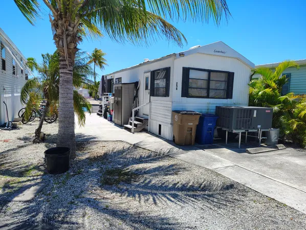 $479,000 | 701 Spanish Main Drive, Unit LOT 256, Cudjoe, FL 33042