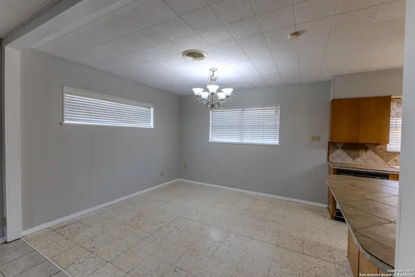 $219,500 | 717 Skylane Drive South, Uvalde, TX 78801