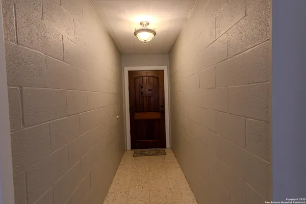 $219,500 | 717 Skylane Drive South, Uvalde, TX 78801