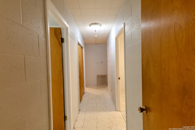 $219,500 | 717 Skylane Drive South, Uvalde, TX 78801