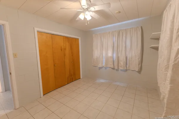 $219,500 | 717 Skylane Drive South, Uvalde, TX 78801