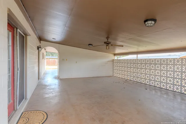 $219,500 | 717 Skylane Drive South, Uvalde, TX 78801