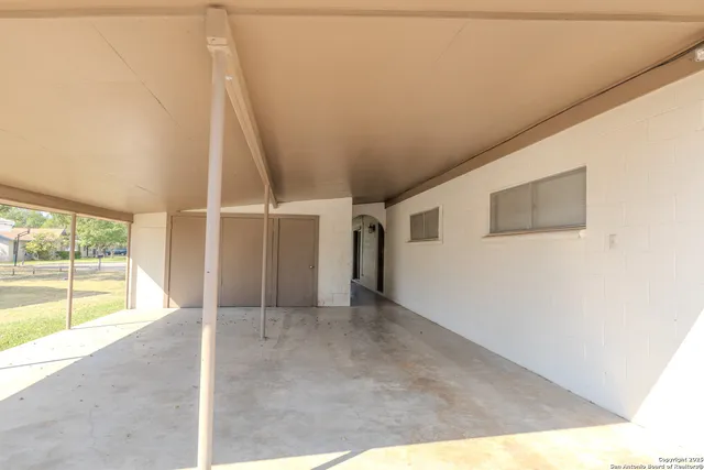 $219,500 | 717 Skylane Drive South, Uvalde, TX 78801