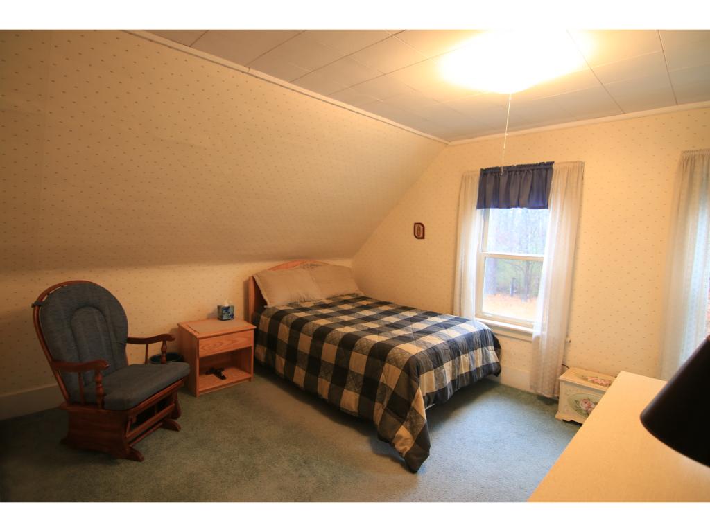 33 Borough Road Concord, NH 03303 - Photo 12 of 18