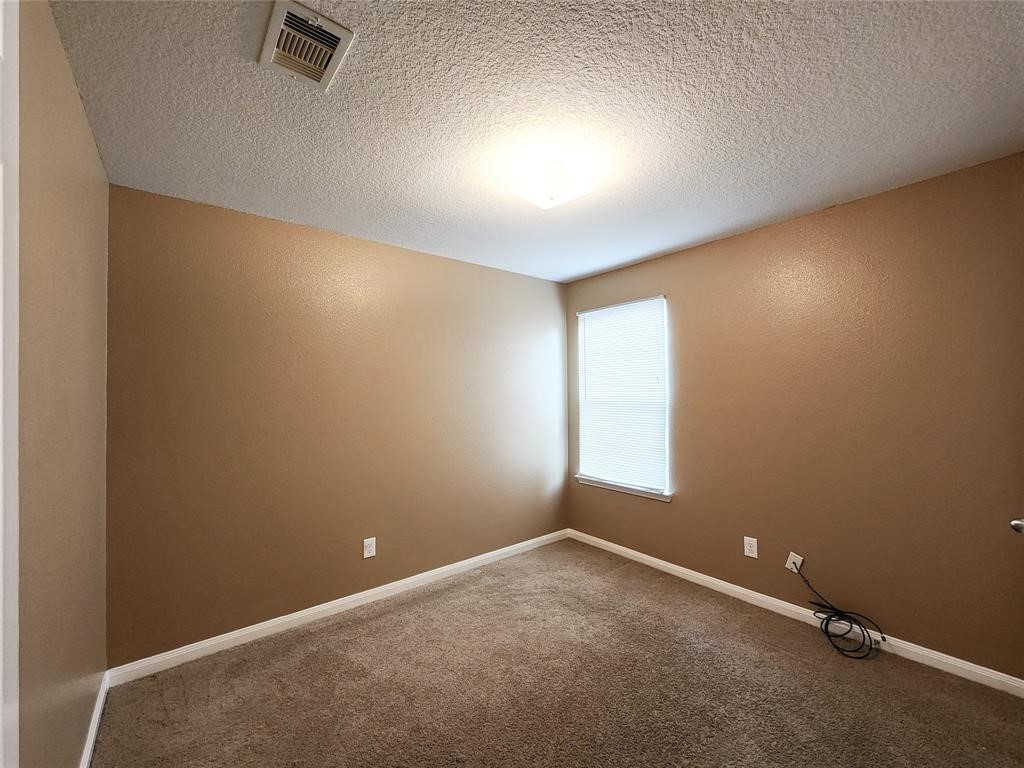 927 Paradise Road Baytown, TX 77521 - Photo 12 of 14