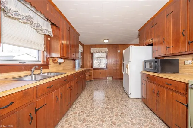 $315,000 | 4545 Mt Bethel Church Road, East Bend, NC 27018