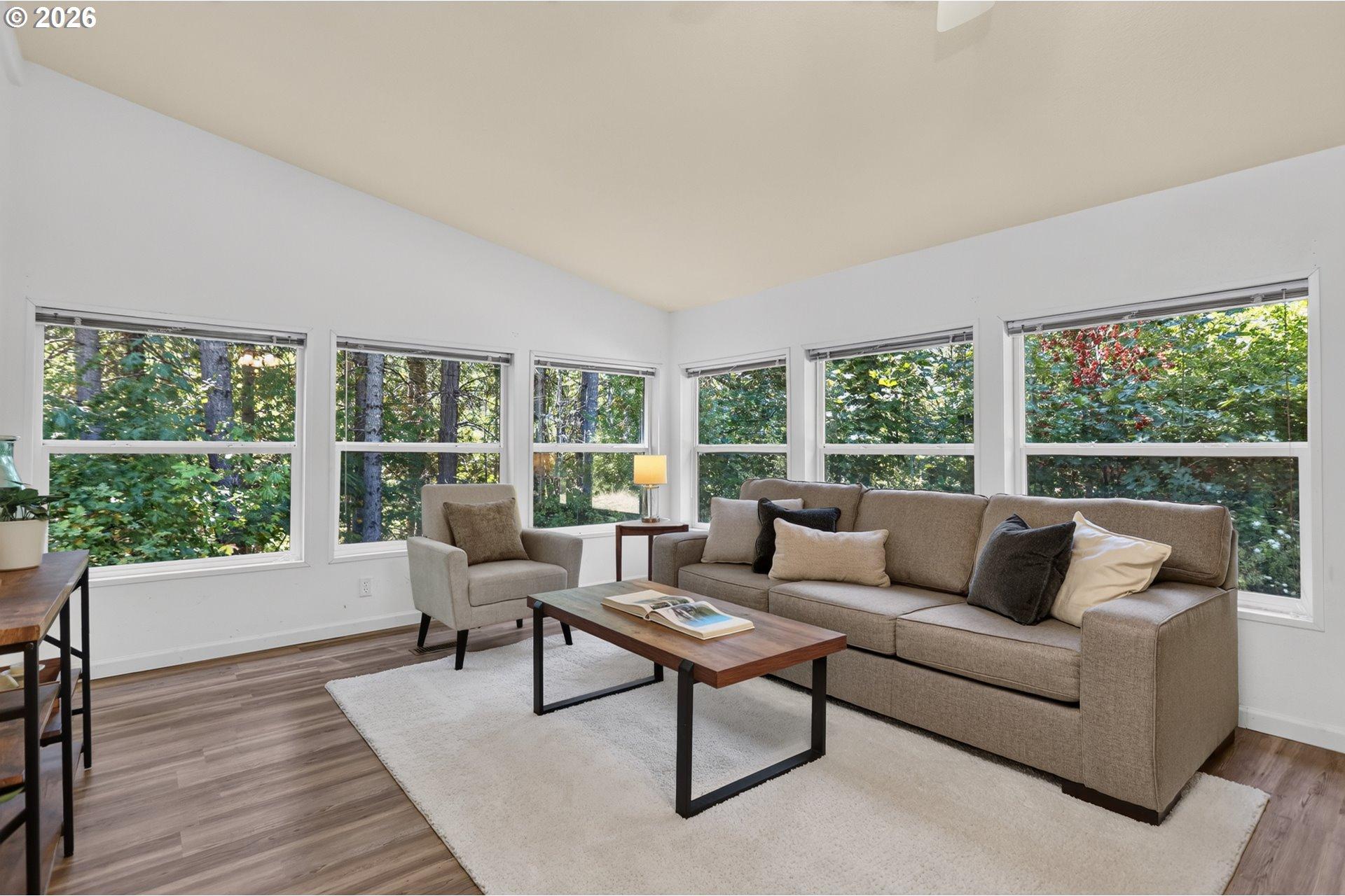 11 Graves Road White Salmon, WA 98672 - Photo 18 of 48 Gallery Image 18