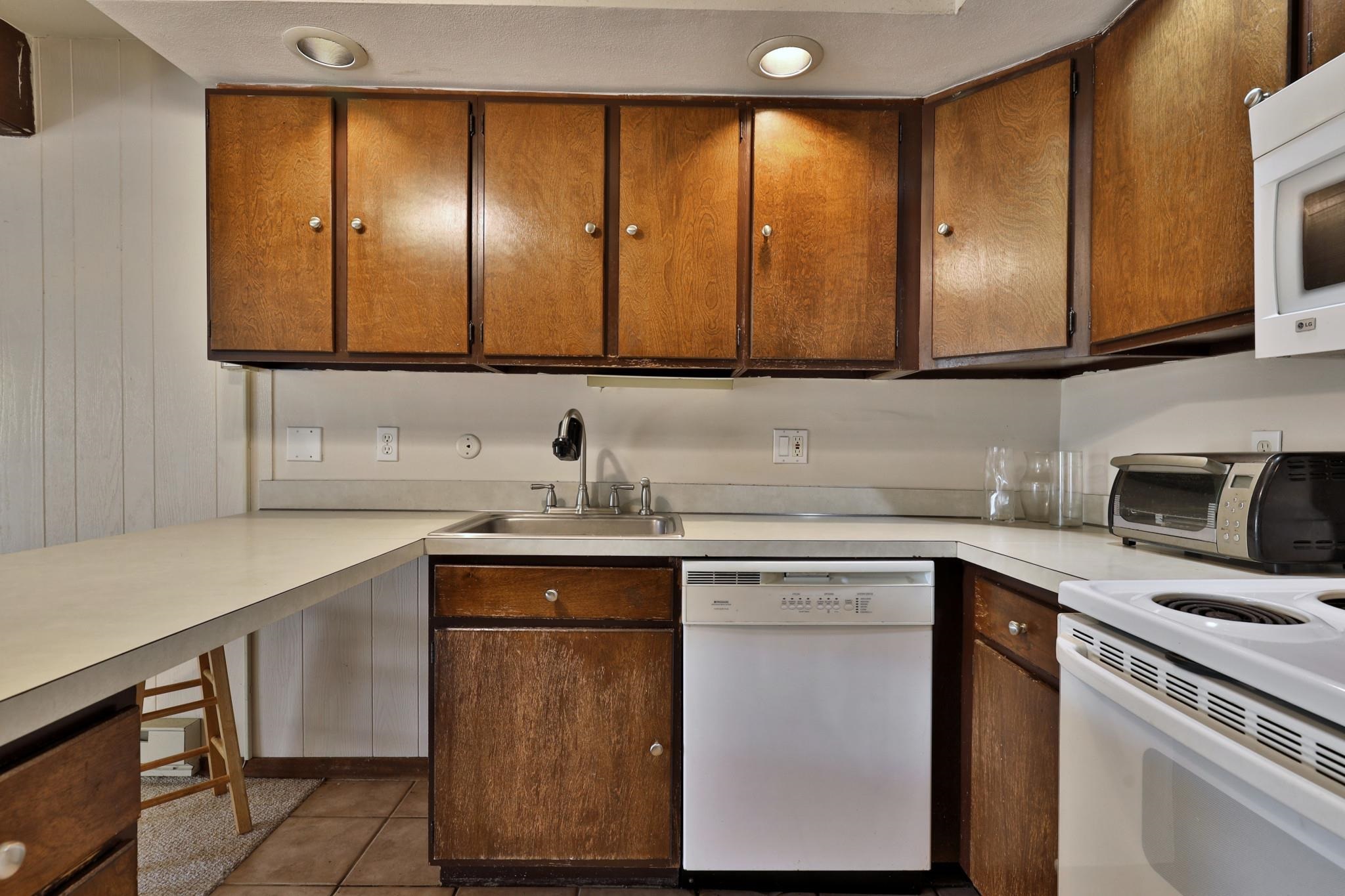 37 Gateway Court, Unit 13A Mendon, VT 05701 - Photo 6 of 24