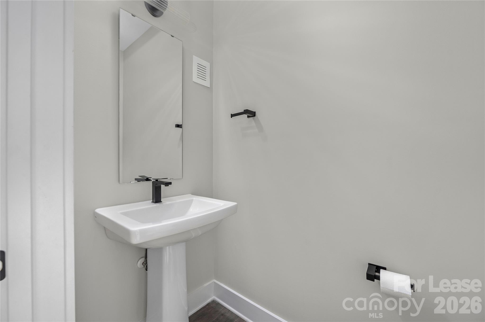 1222 Minter Place Charlotte, NC 28203 - Photo 14 of 32