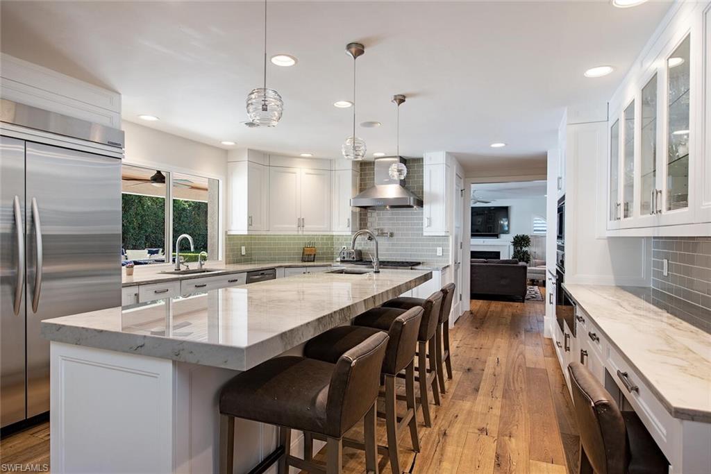 198 Carica Road Naples, FL 34108 - Photo 12 of 30