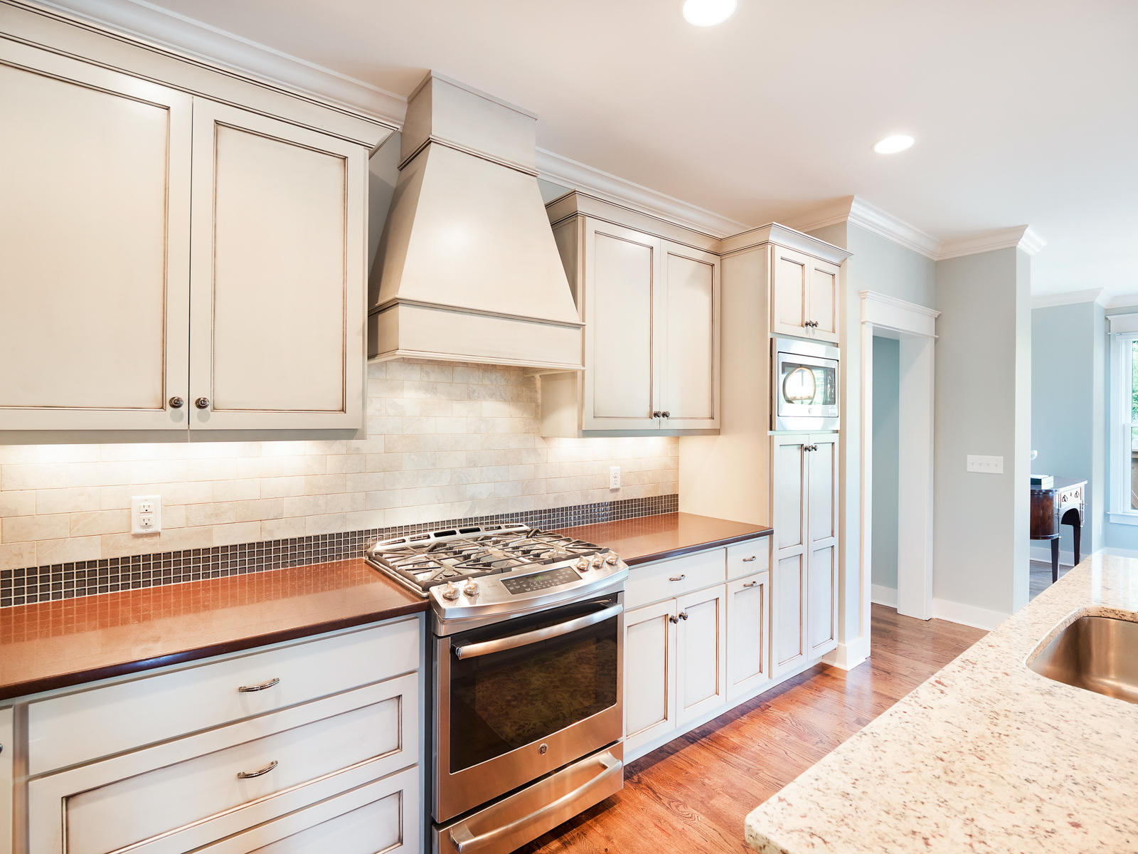 910 Elk Ridge Trail Chattanooga, TN 37419 - Photo 25 of 51 Kitchen