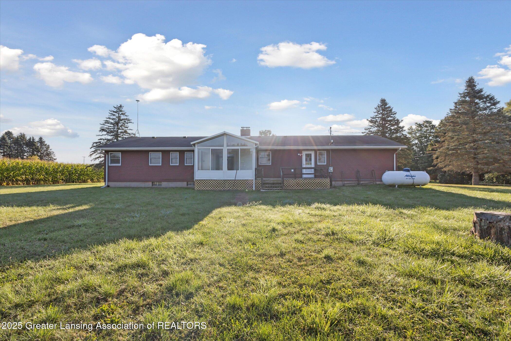 854 South Ainger Road Charlotte, MI 48813 - Photo 38 of 48 40-854-S-Ainger-Rd-Charlotte-MI-48813-Wi