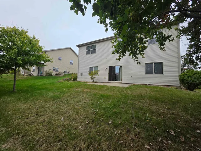 $3,150 | 3177 Bookham Drive, Sun Prairie, WI 53590
