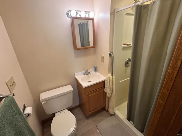 2061 South Salem Road, Monroe, IN 46772