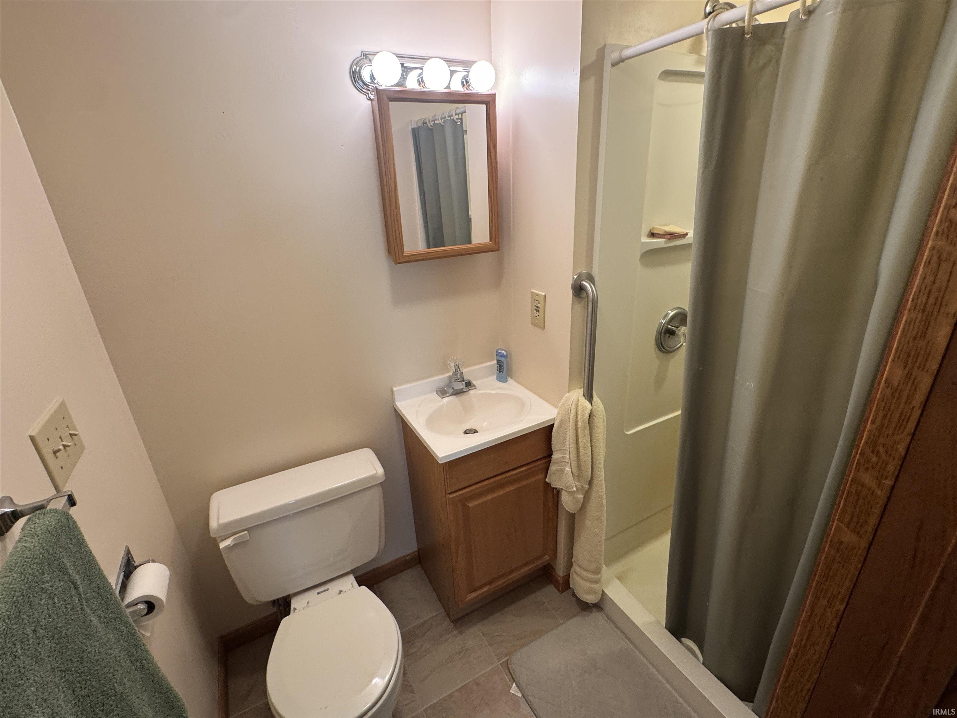 2061 South Salem Road Monroe, IN 46772 - Photo 11 of 21