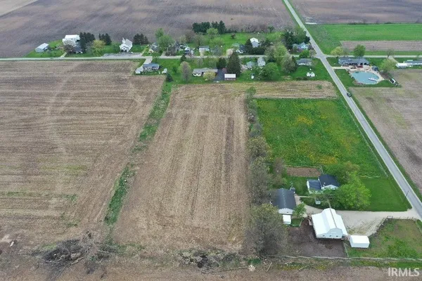 2061 South Salem Road, Monroe, IN 46772